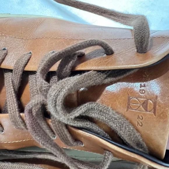 Allen Edmonds CourtsideMens 11 D Brown Leather Lace Up Sneakers